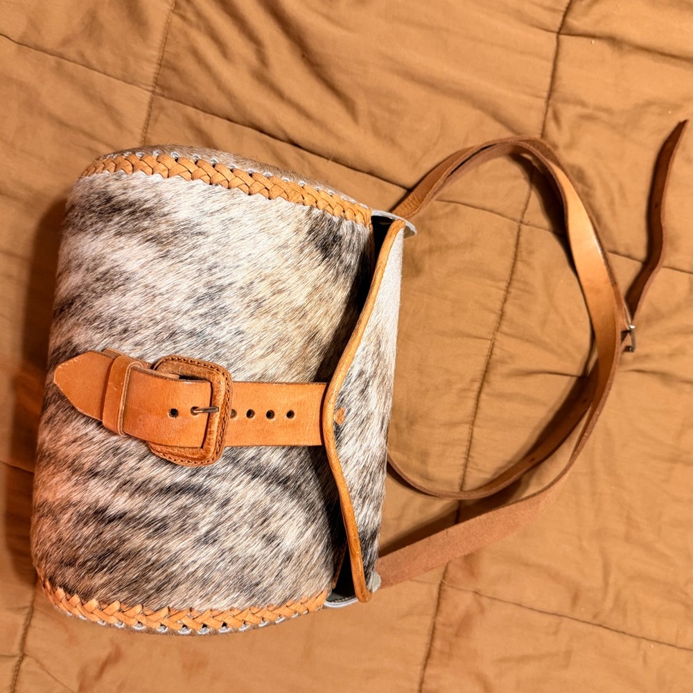 Leather and Cowhide Crossbody Bucket Bag in Tan